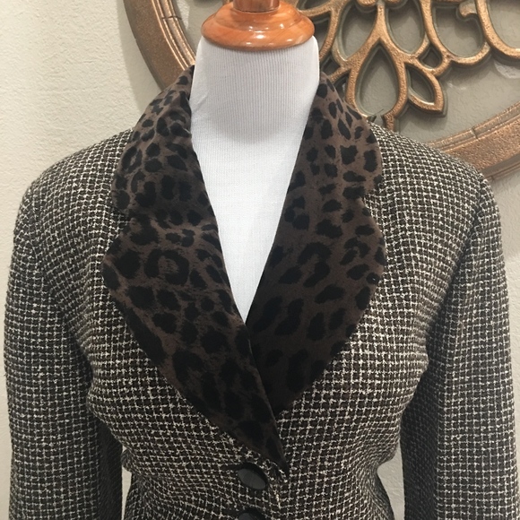 NWT***Christian Dior Two Piece Suit - Picture 2 of 6